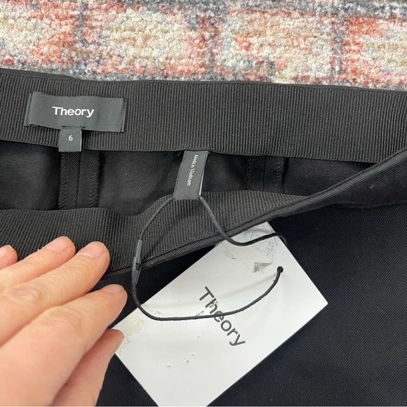 Women’s Theory Black Twill Skinny Legging Cropped Ankle Pant - Picture 7 of 11